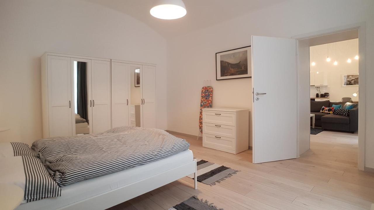 Piacsek Apartmanház Pécs Kültér fotó