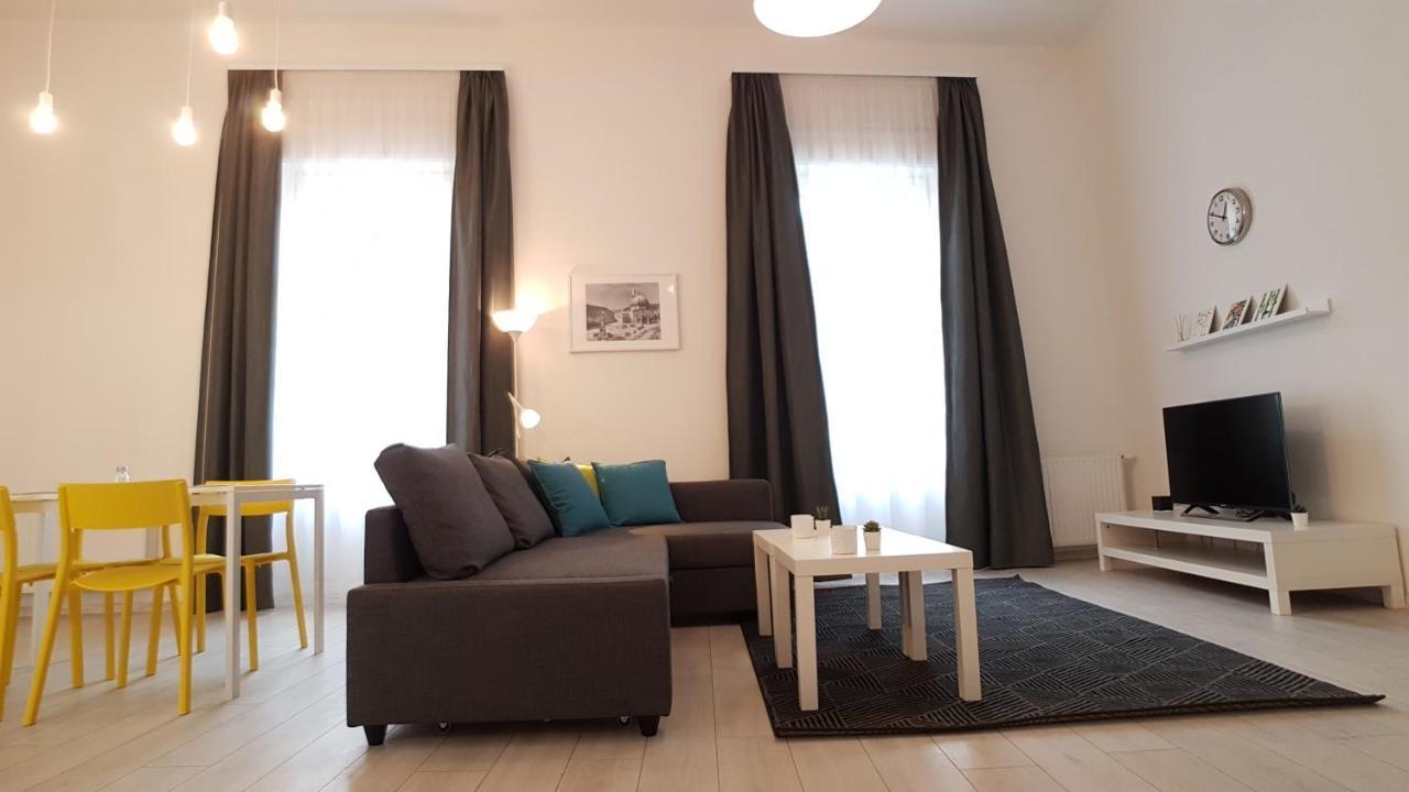 Piacsek Apartmanház Pécs Kültér fotó