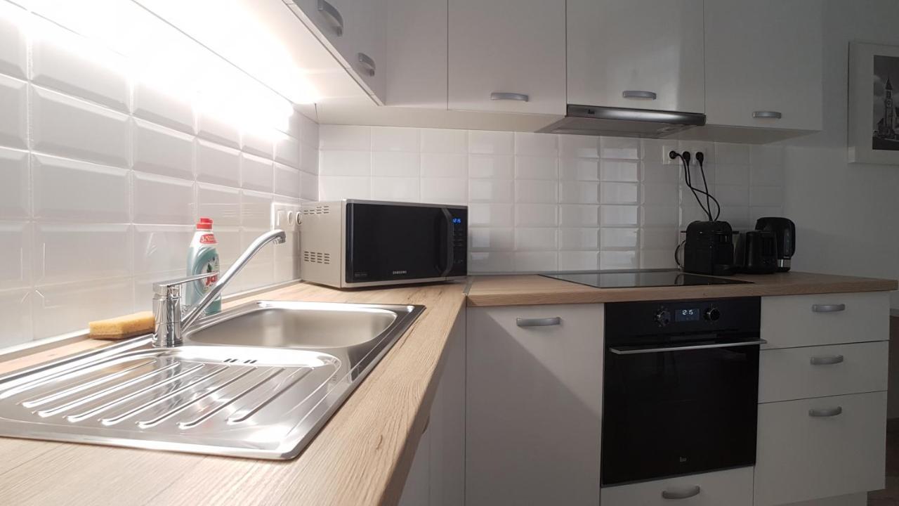 Piacsek Apartmanház Pécs Kültér fotó