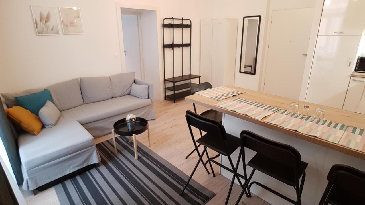 Piacsek Apartmanház Pécs Kültér fotó