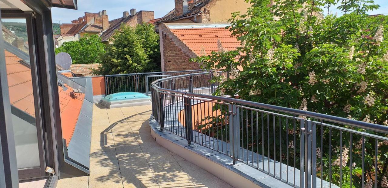 Piacsek Apartmanház Pécs Kültér fotó